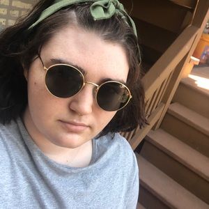 Meet your Posher, Sydney